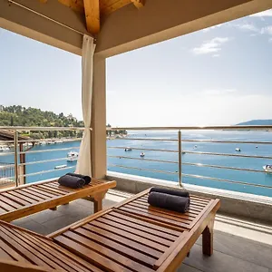 Seafront 2-bedroom Nika - , Rabac Kroatien